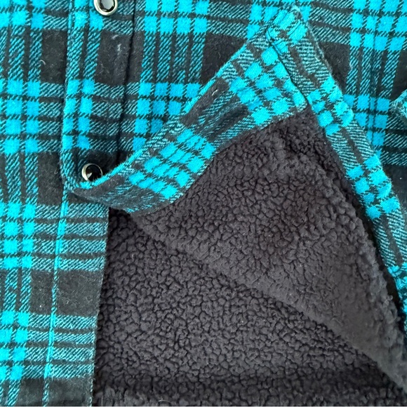 Armored Saint Plaid flannel Sherpa lined Button-Up Shirt jacket - Picture 5 of 6